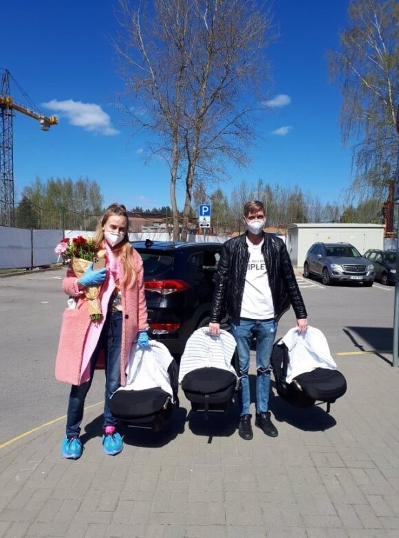 Karolina Navickienė with triplets