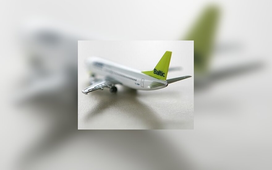 „airBaltic“ lėktuvo modelis