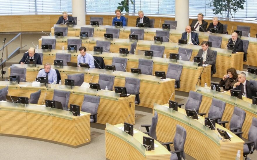 E. Masiulis: jeigu nereikia elektroninio balsavimo, tai nereikia ir tiek Seimo narių