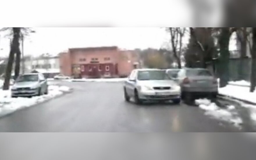 Žiopla vairuotoja