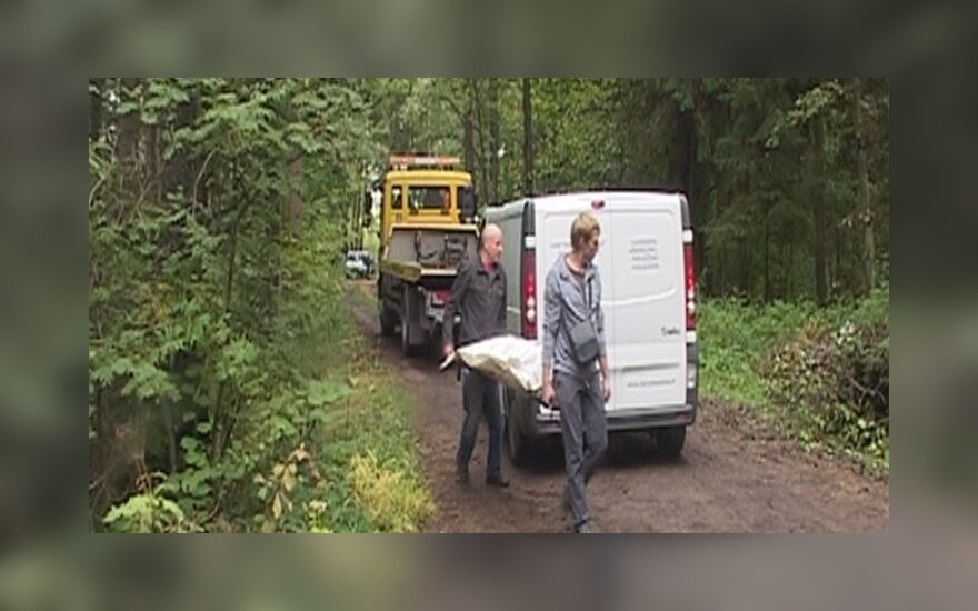 Pagaliau pradėta tirti, kodėl sudeginta mergina neprisišaukė pagalbos
