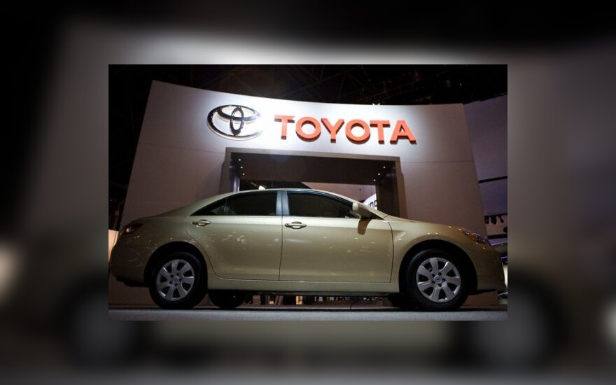 Dėl kilimėlių defekto – grėsmė „Toyotos“ reputacijai