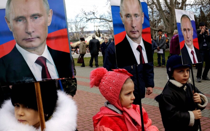 Putin and children in Russia
