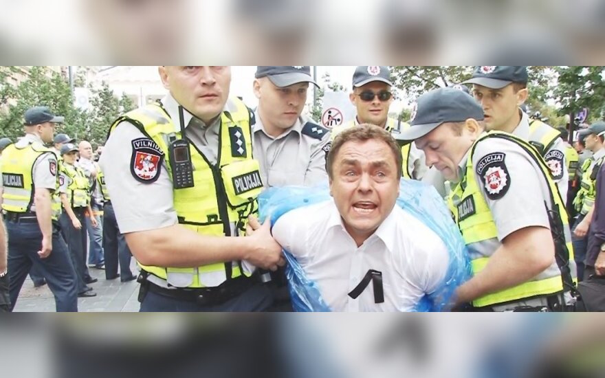 MP Petras Gražulis was detained by the police for refusing to obey during Baltic Pride 2013 events.