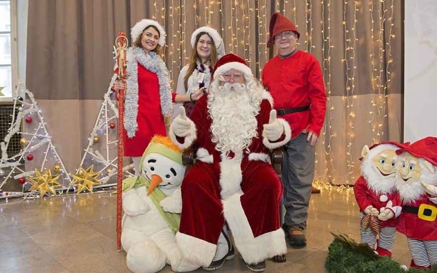 International Christmas Charity Bazaar  Vilnius  Photo © Ludo Segers @ The Lithuania Tribune (41)