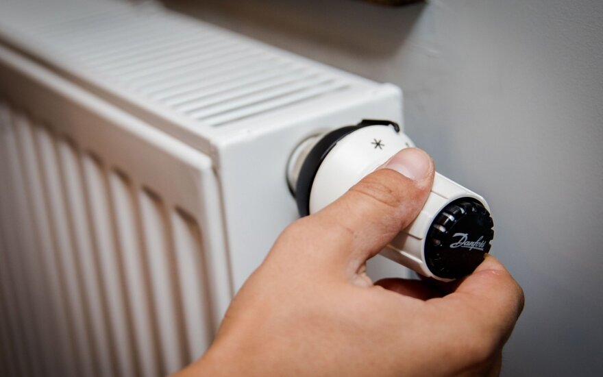 Government suggests keeping 9 pct VAT on heating