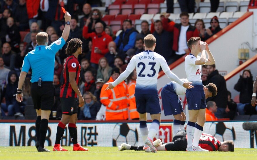 Trečia nesėkmė iš eilės: „Tottenham“ raudonavo Anglijoje