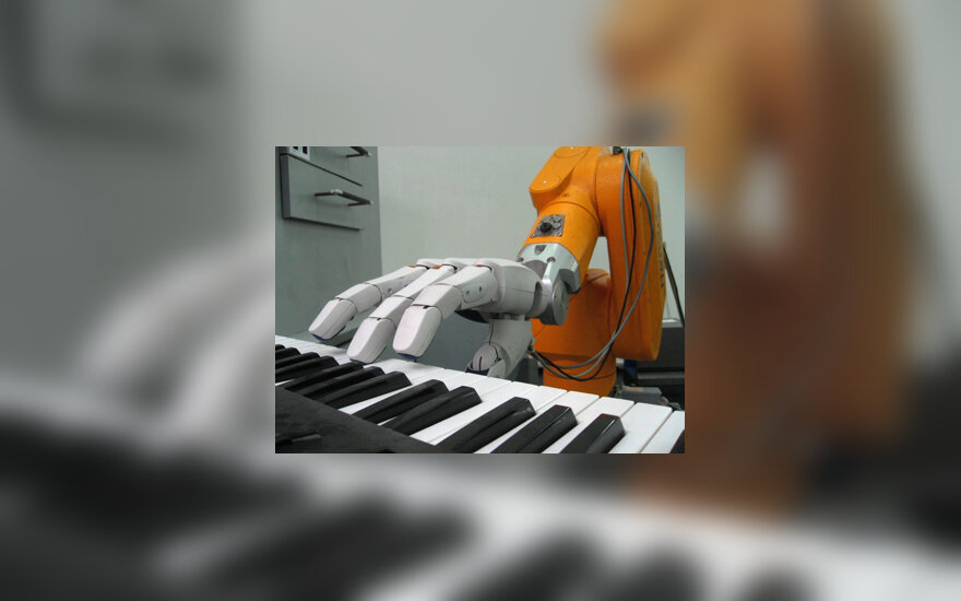 Robotas