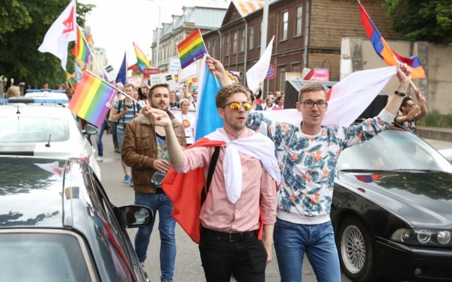 Riga hosts EuroPride march of 5,000