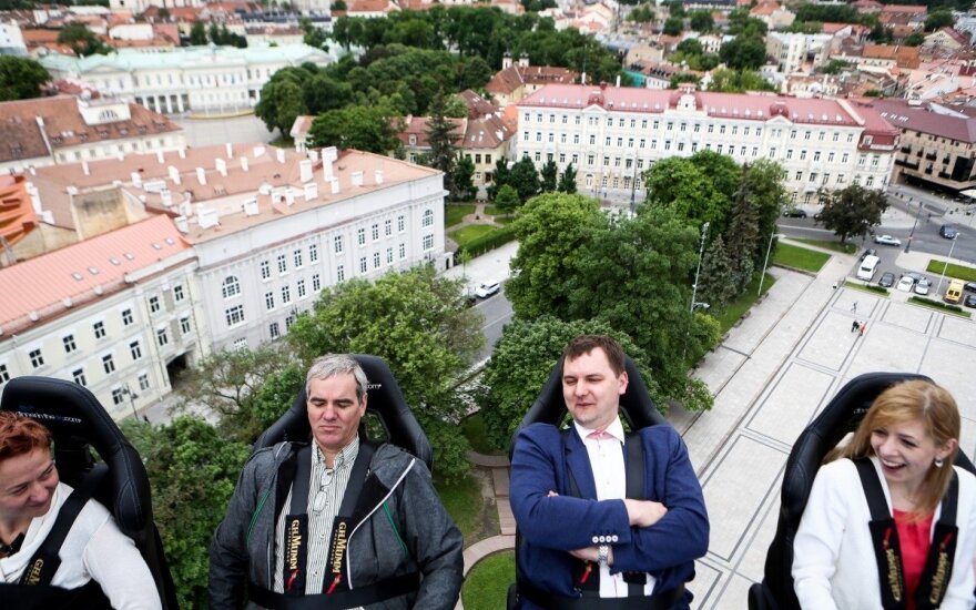 „Dinner in the Sky“ LIVE didžėjus Titas Motuzas: vakarienės bus magiškos