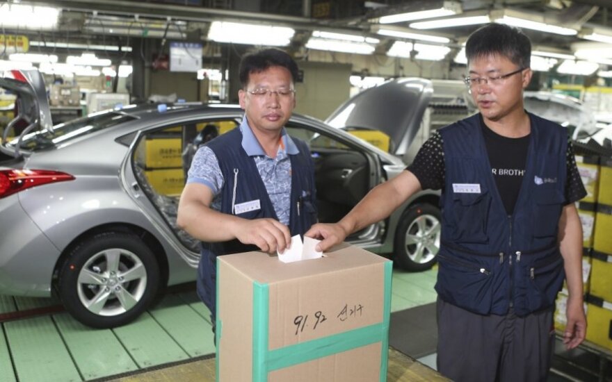 „Hyundai Motor“ darbuotojai P. Korėjoje baigė streiką