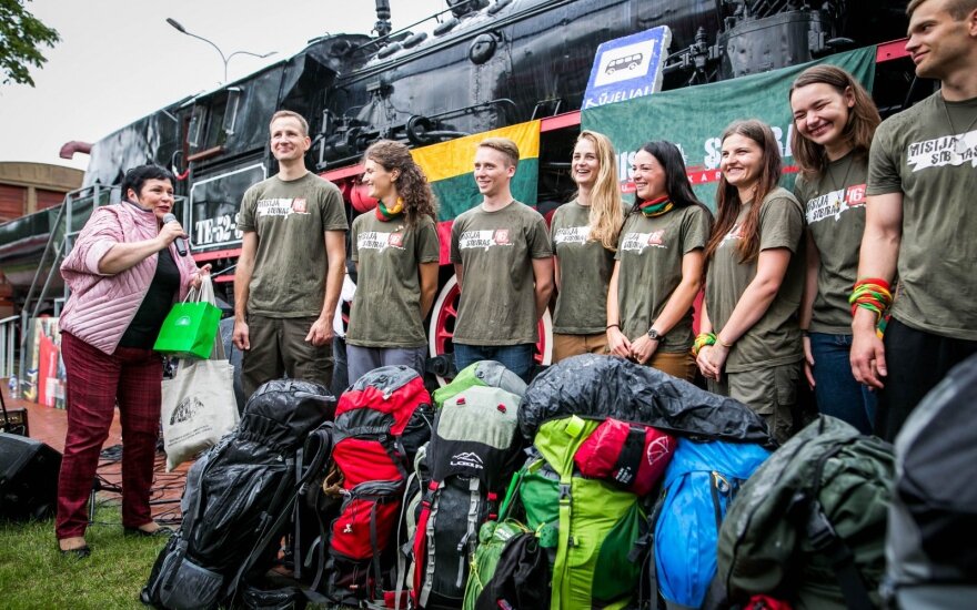 Members of the Mission Siberia 16 expedition team