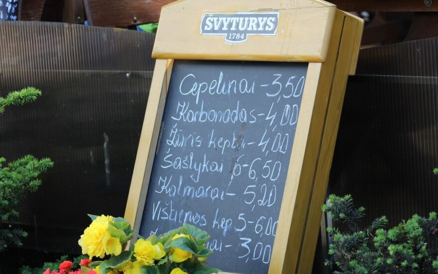 Dish prices in a Palanga restaurant