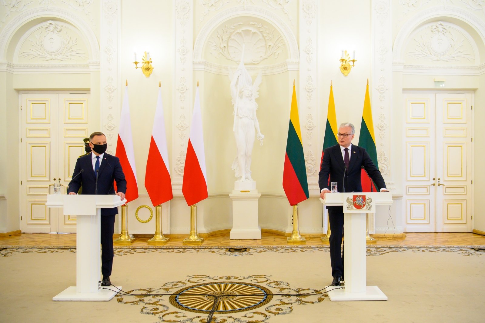 Prezydent Polski dla Litwinów: Już nigdy nie będziemy zwykłymi sąsiadami