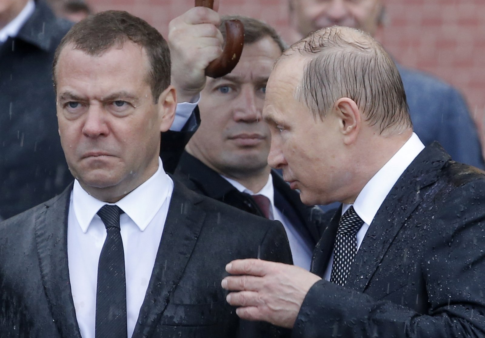 Ложь: Дмитрий Медведев заявляет о необходимости распространения  коронавируса - RU.DELFI