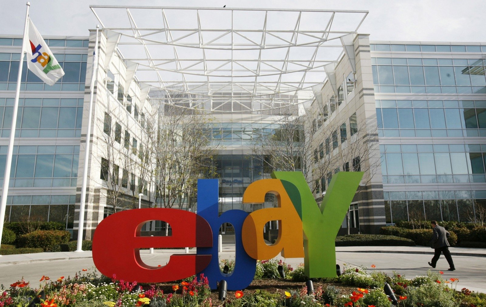kaip pradeti prekiauti ebay
