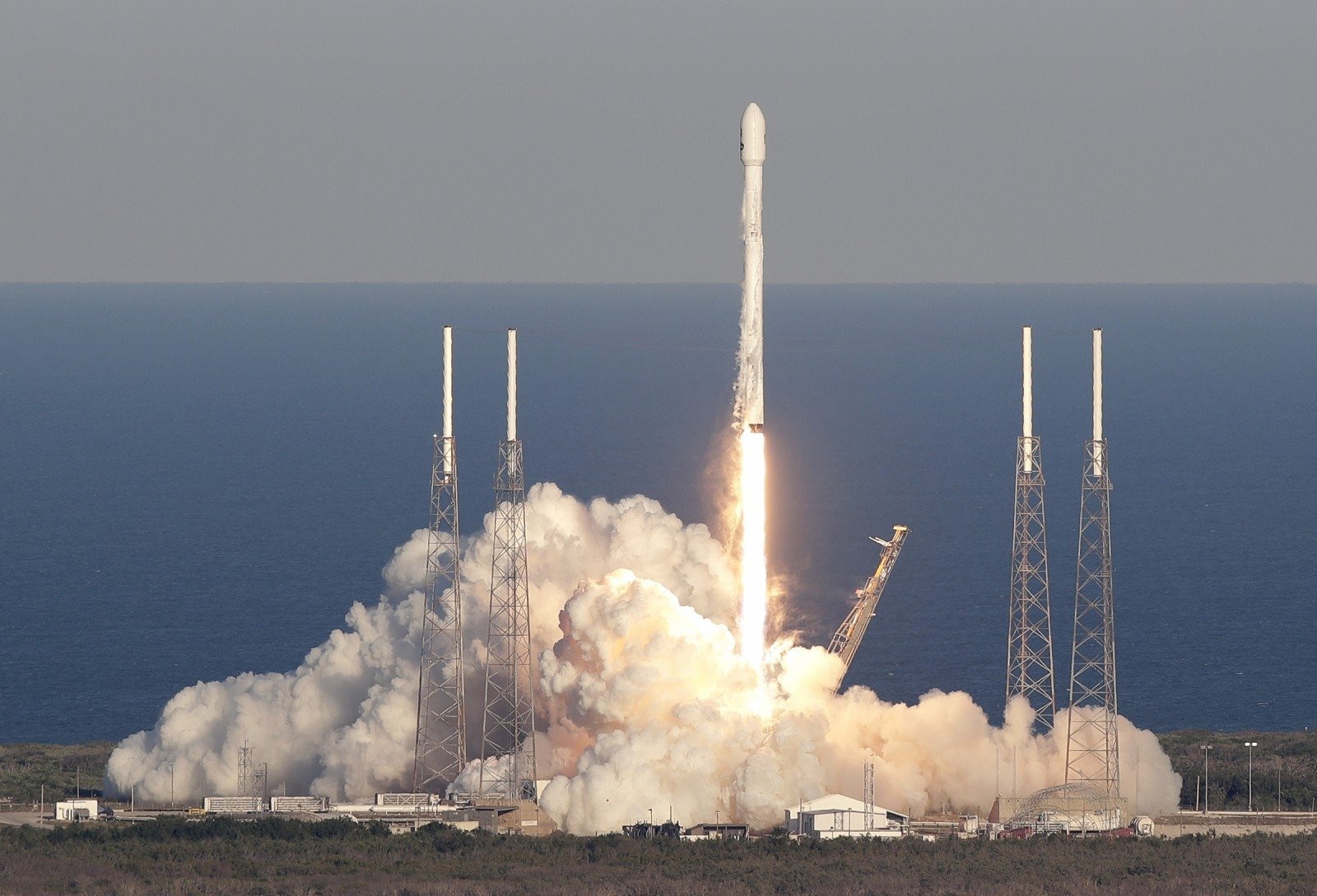 Spacex Paleido Galingiausios Modifikacijos Falcon 9 Raketa Delfi Mokslas