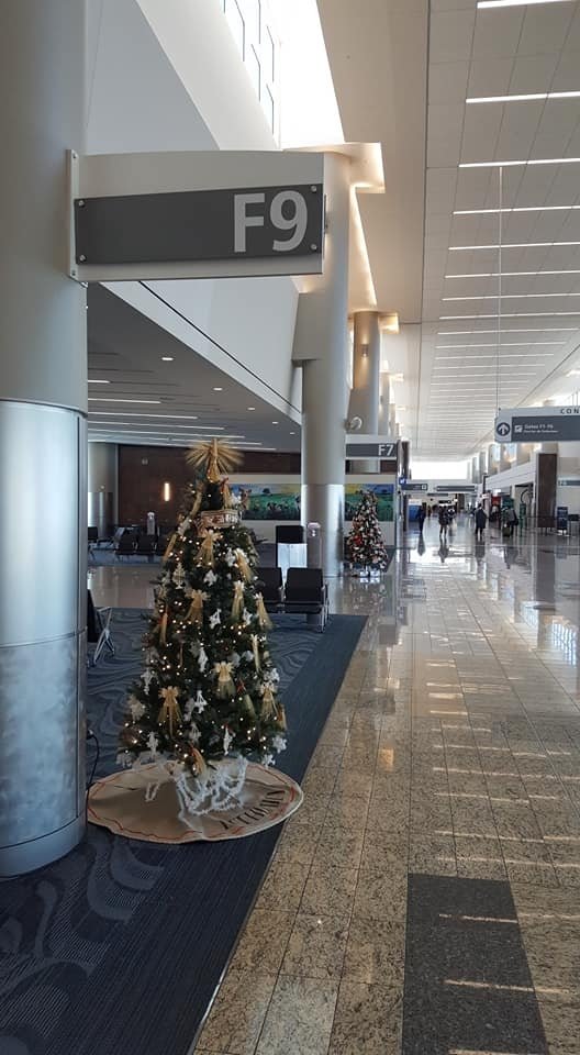 Kalėdinė eglutė Atlantos oro uoste