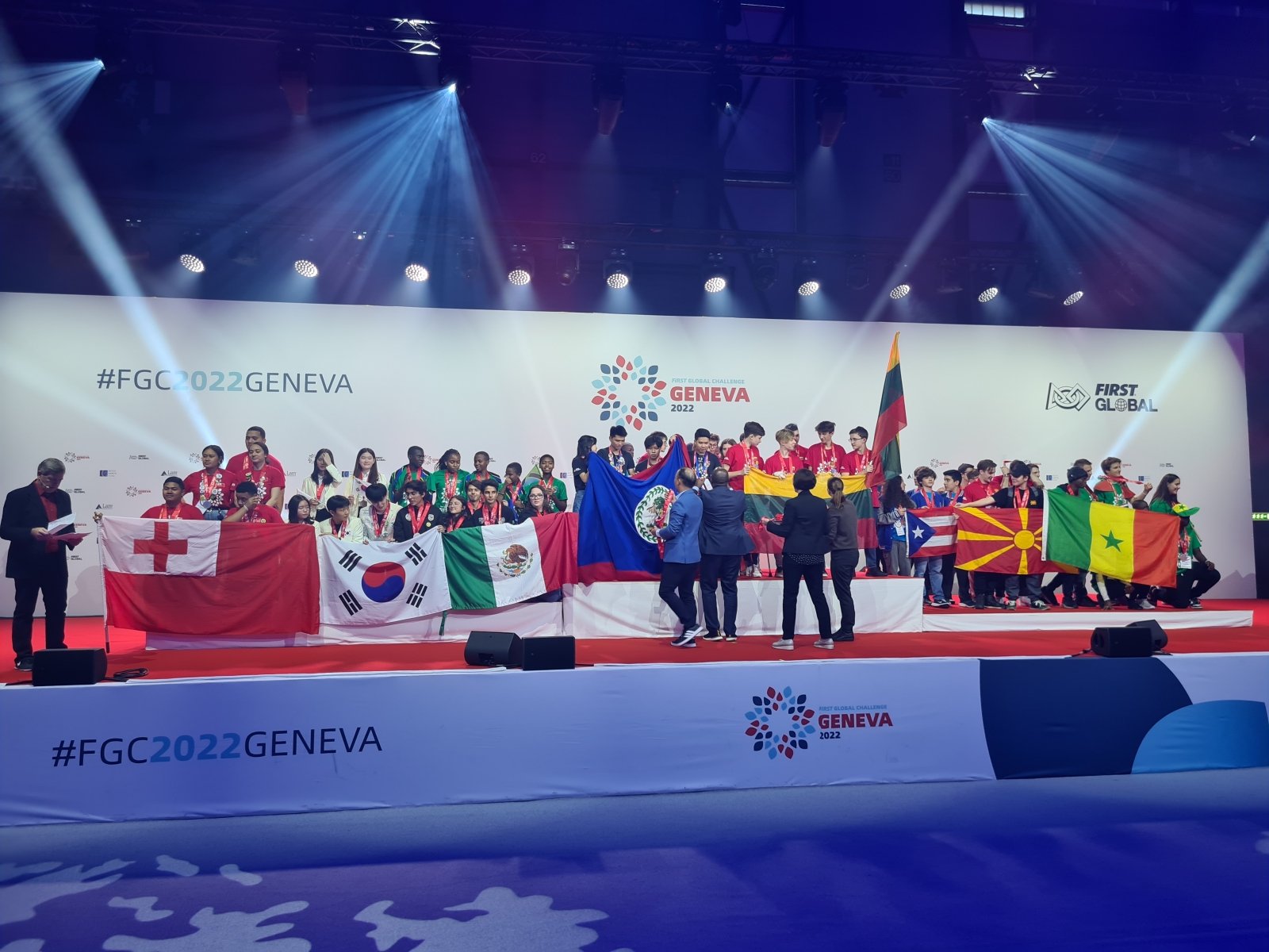 Lithuanian triumph at the world robotics championship – young people from Switzerland bring gold to Lithuania