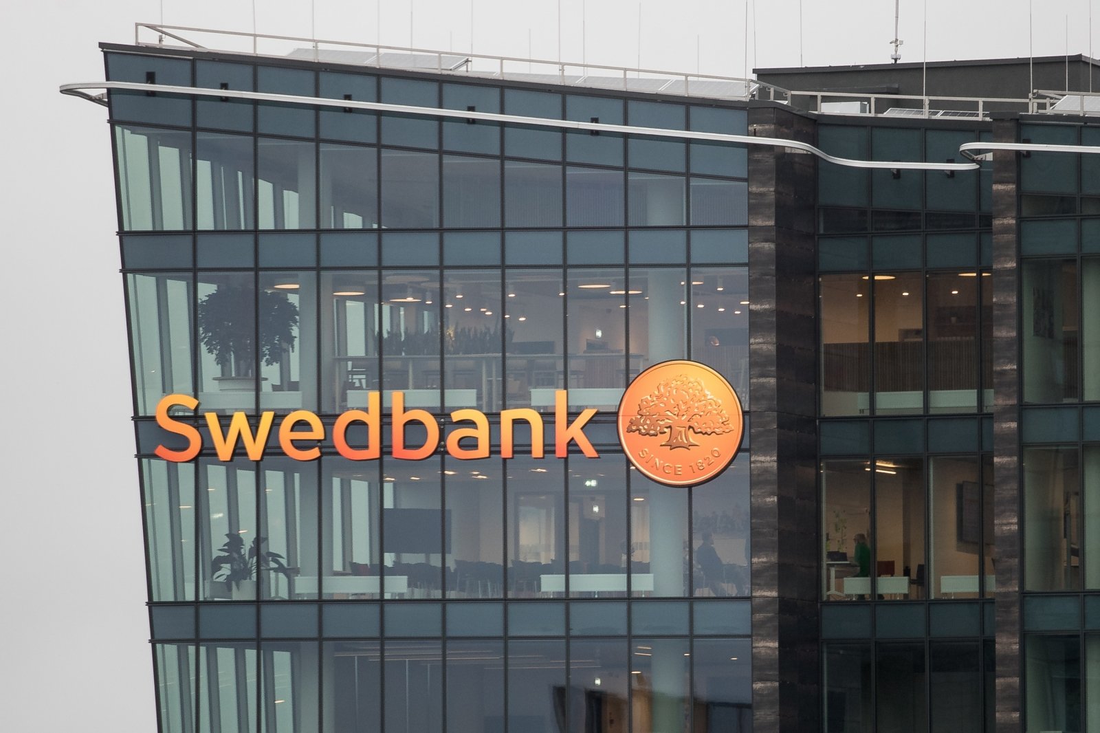 swedbank ideti pinigus kaunas