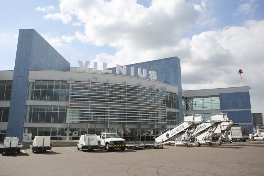 Vilnius oro uostas atvykimas realiuoju laiku